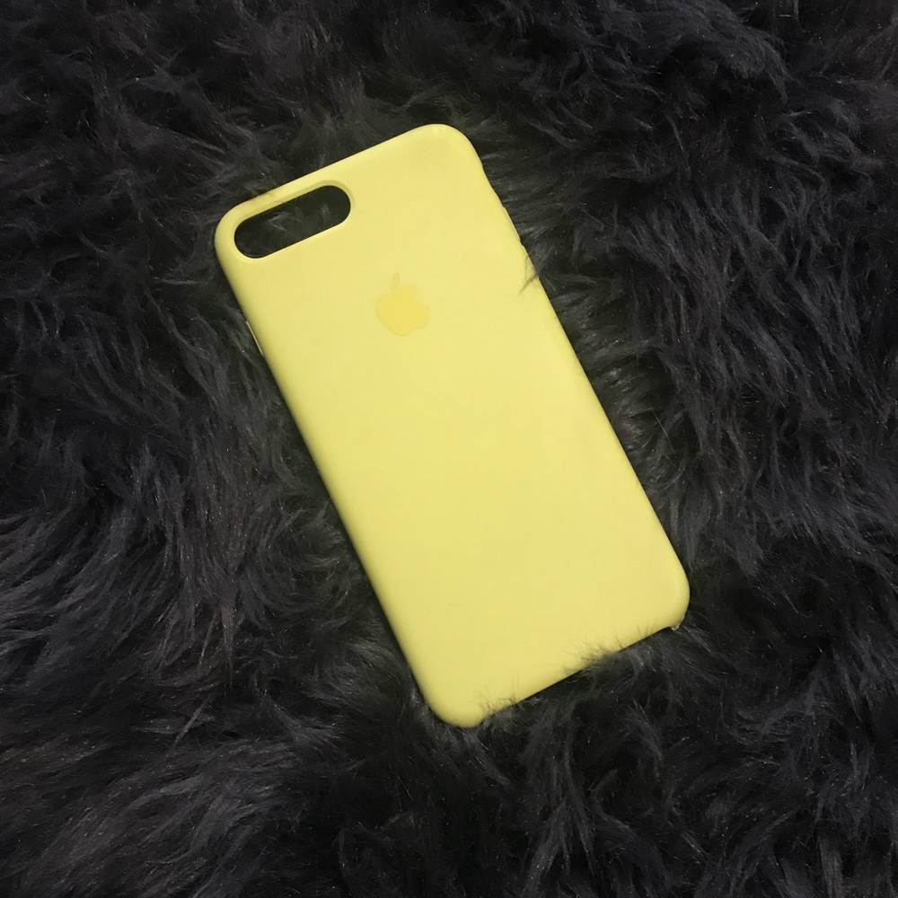 YELLOW APPLE IPHONE SILICONE CASE